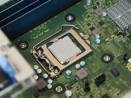 DELL PowerEdge T110 II のレビュー:画像26