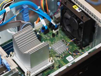 DELL PowerEdge T110 II のレビュー:画像32