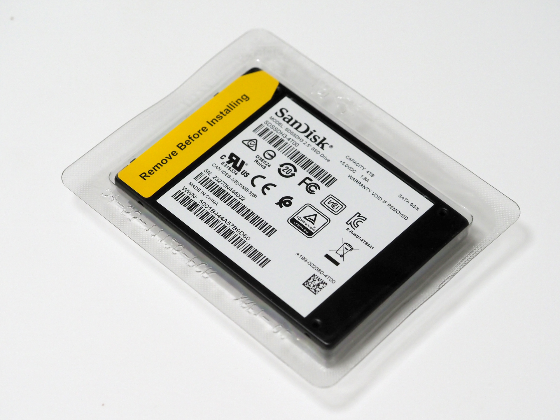 PCパーツ Sandisk Ultra 3D SSD 2TB