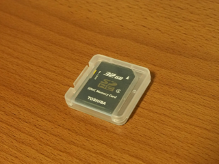 東芝 32GB SDHCカード SD-E032G4 のレビュー:画像1
