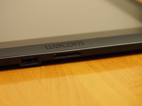 Wacom Cintiq 13HD (DTK-1300D/K0)のレビュー:画像18