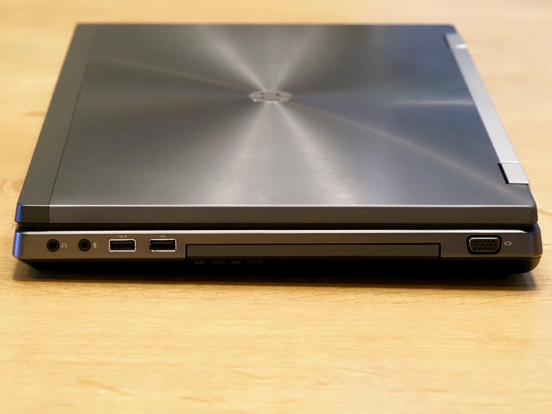 HP Elitebook 8770w Mobile Workstation のレビュー | iPentec