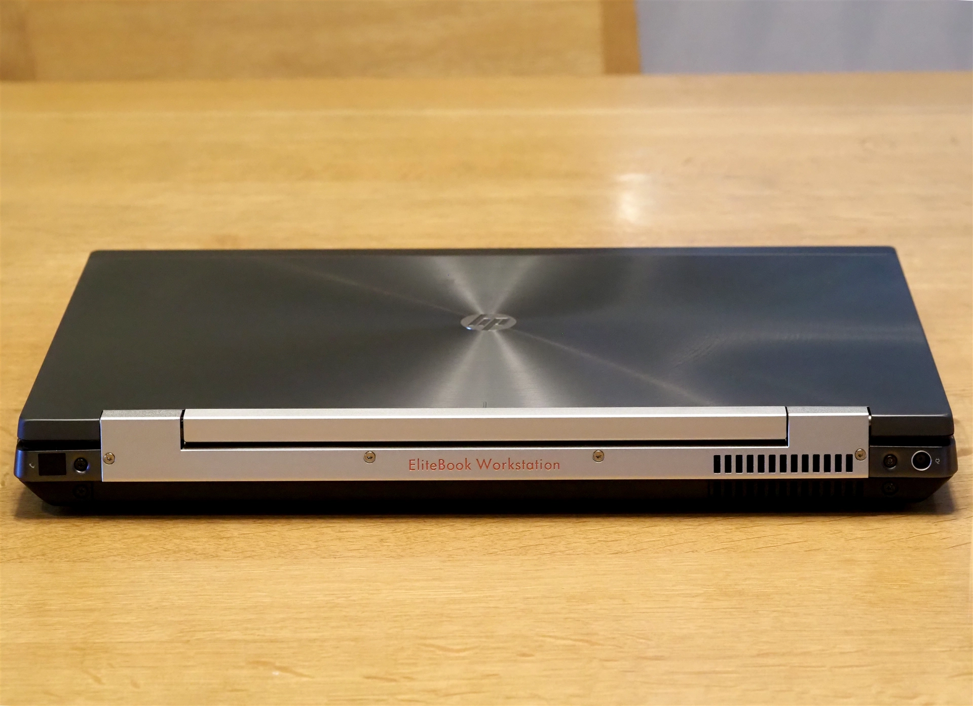 HP Elitebook 8770w Mobile Workstation のレビュー | iPentec