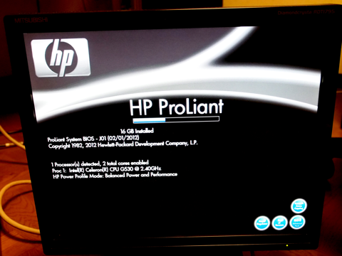 HP ProLiant ML110 G7 (1万円程度の安価版)のレビュー - 消費電力・CPUの交換:画像34