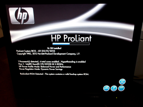 HP ProLiant ML110 G7 (1万円程度の安価版)のレビュー - 消費電力・CPUの交換:画像33