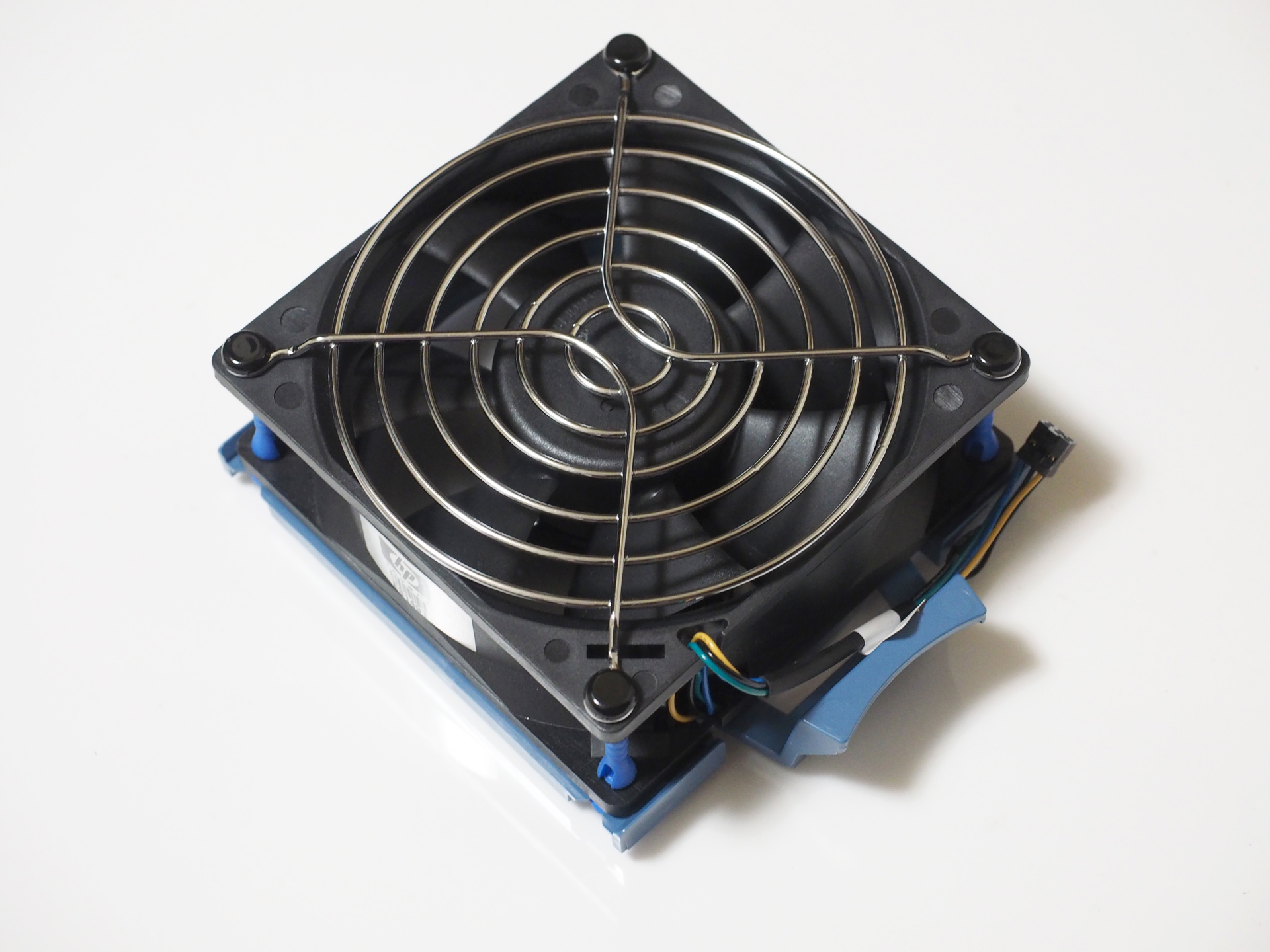 HP ProLiant ML110 G7マザーボードCPUファンメモリーセット HP ProLiant ML110 G7 (1万円程度の安価版)のレビュー - 消費電力・CPU