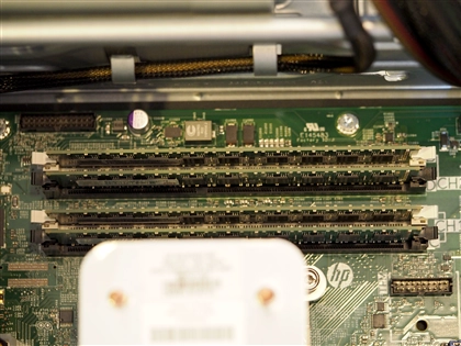 HP ProLiant ML310e Gen8 v2 サーバー のレビュー:画像39