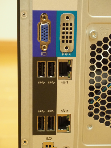 HPE ProLiant ML30 Gen10 サーバー のレビュー:画像17