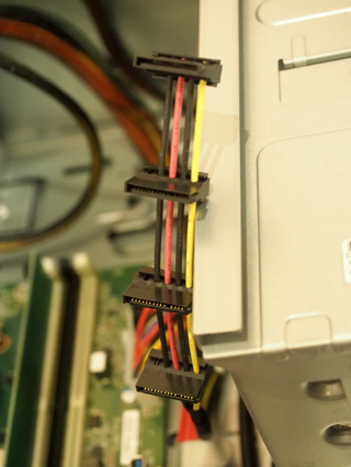 HPE ProLiant ML30 Gen10 サーバー のレビュー:画像48