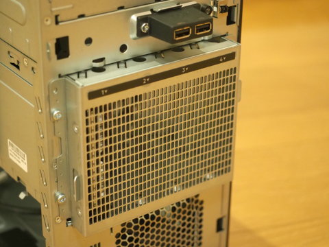 HPE ProLiant ML30 Gen10 サーバー のレビュー:画像60