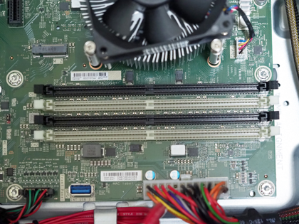 HPE ProLiant ML30 Gen10 サーバー のレビュー:画像62