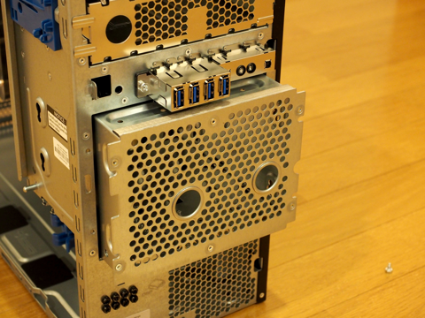 HPE ProLiant ML30 Gen9 サーバー のレビュー:画像33