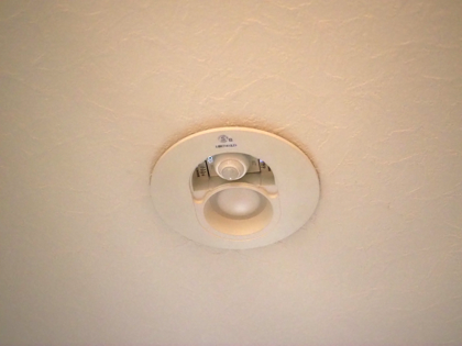 パナソニック(Panasonic) ダウンライト内玄関・廊下用 FreePa LGBC71612LE1 の取り付けレビュー:画像12