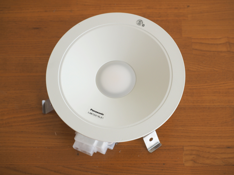Panasonic LED ダウンライト LGB72315 LE1 の取り付け・レビュー:画像5