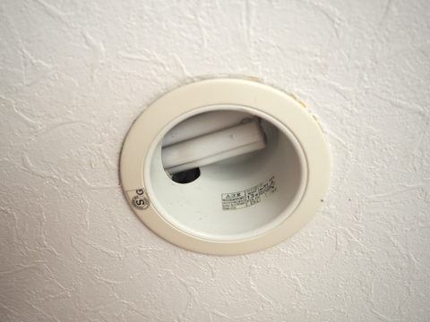 Panasonic LED ダウンライト LGB74103 LE1 の取り付け・レビュー:画像8