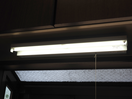 Panasonic LED キッチンライト LGB52095 LE1 の取り付けとレビュー:画像28