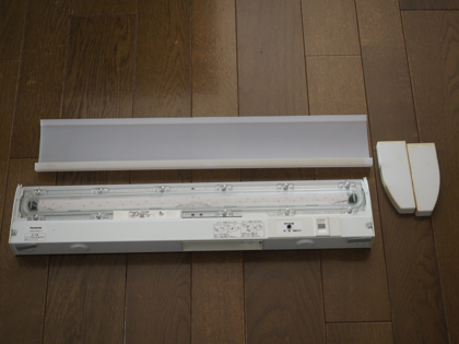 Panasonic LED キッチンライト LGB52095 LE1 の取り付けとレビュー:画像16