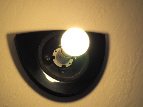 東芝 LED電球 LDA9L-G/60W のレビュー:画像5