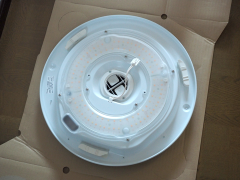 Panasonic LEDシーリングライト HH-LC464A のレビュー - 照明器具の交換と取り付け方法:画像19