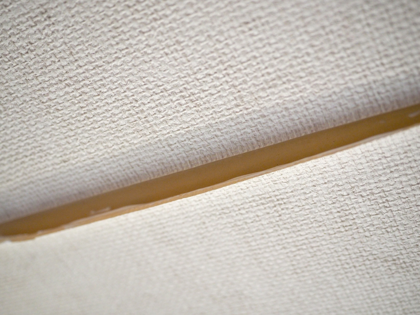 めくれた、はがれかけた壁紙の補修:画像1