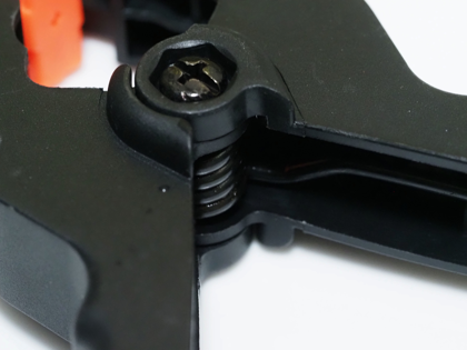 網戸の網を張替える:画像16