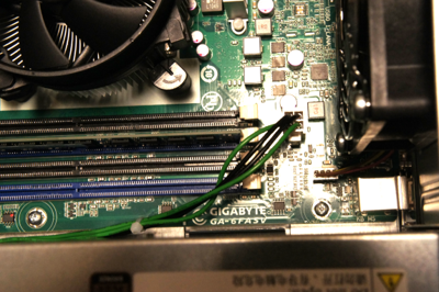 NEC Express 5800/GT110b (2万円程度の安価版)のレビュー - 消費電力・CPUの交換:画像15