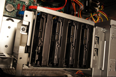 NEC Express 5800/GT110b (2万円程度の安価版)のレビュー - 消費電力・CPUの交換:画像29