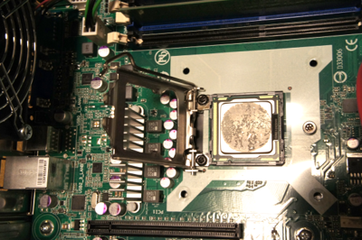 NEC Express 5800/GT110b (2万円程度の安価版)のレビュー - 消費電力・CPUの交換:画像37