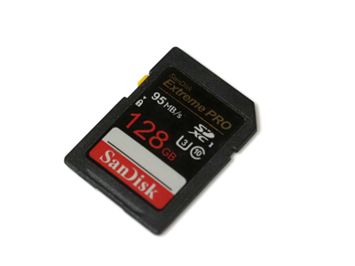 アクセスできなくなったSDカードに保存されている写真を回復する - EaseUS Data Recovery Wizard を利用:画像1